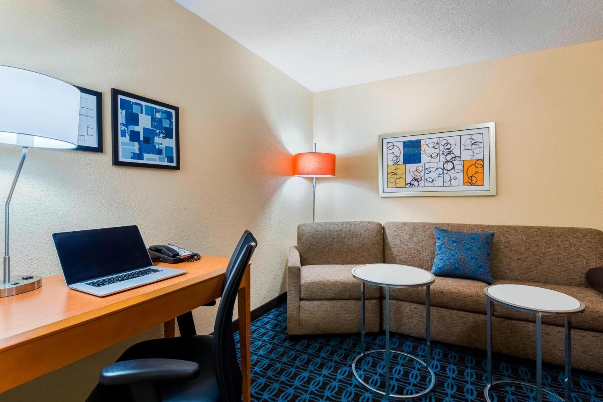 Fairfield Inn And Suites Mobile Exterior foto